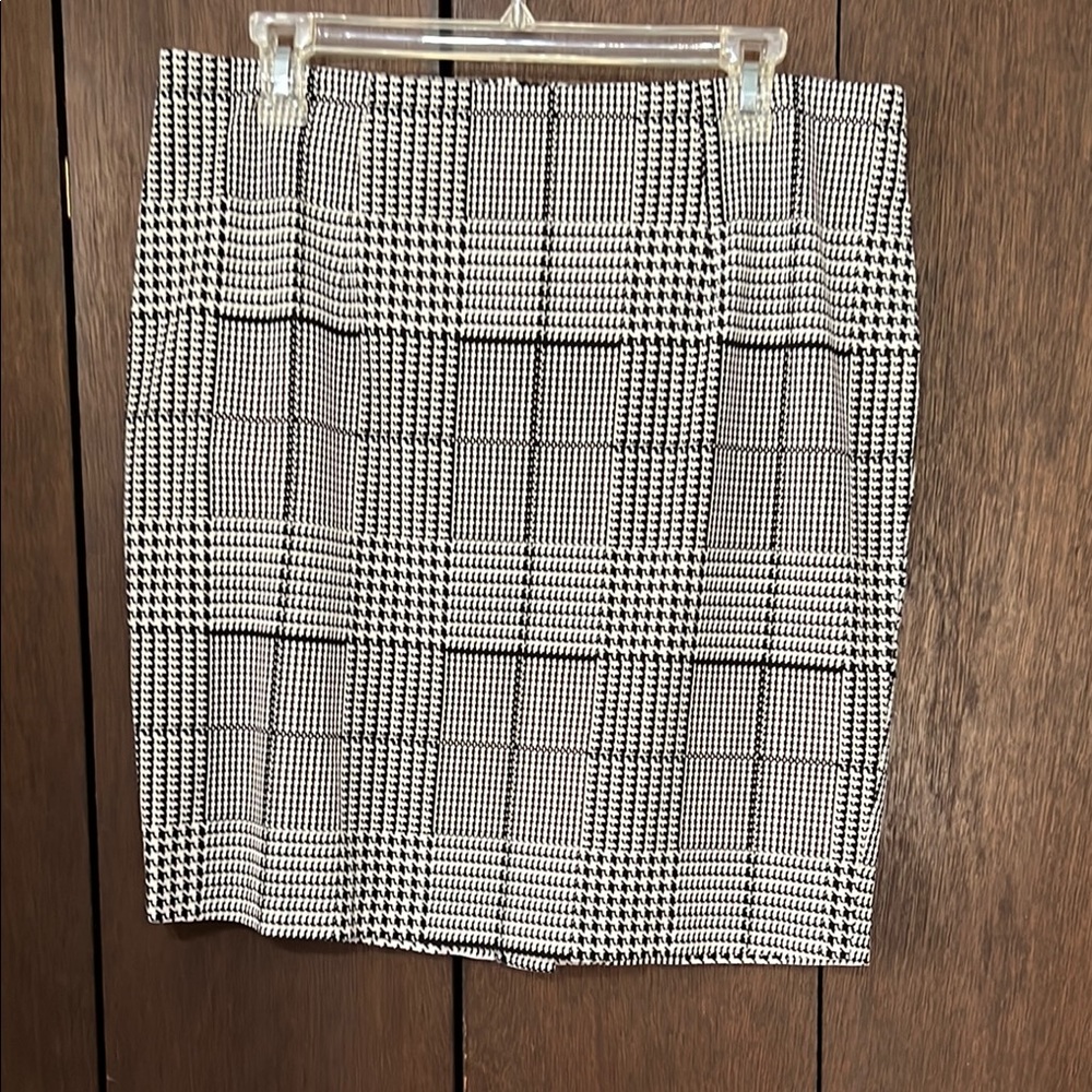 Black and White Mini Pencil Skirt for Work or Play